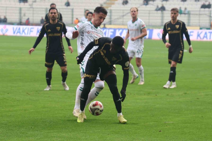 Trendyol Süper Lig: Konyaspor: 0 - Kayserispor: 0 (ilk Yarı)