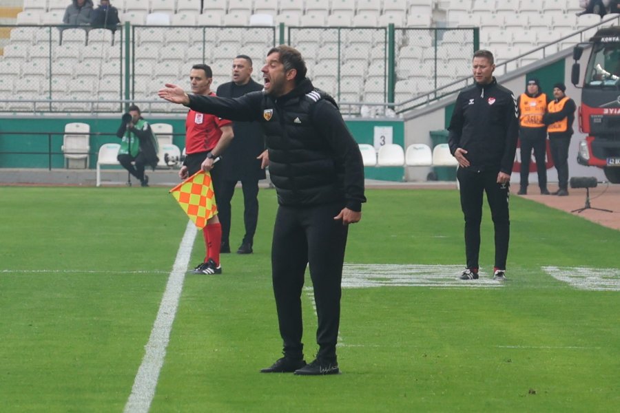Trendyol Süper Lig: Konyaspor: 0 - Kayserispor: 0 (ilk Yarı)