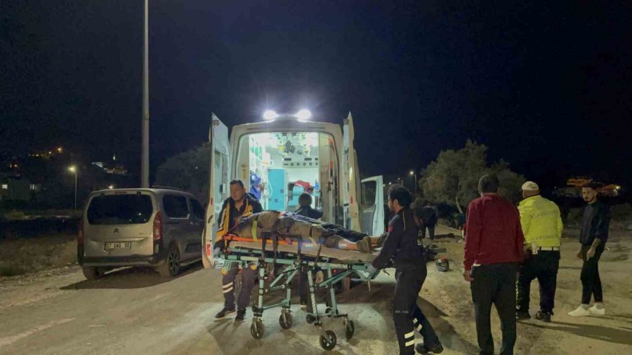 Direksiyon Hakimiyetini Kaybeden Alkollü Sürücü Yaralandı