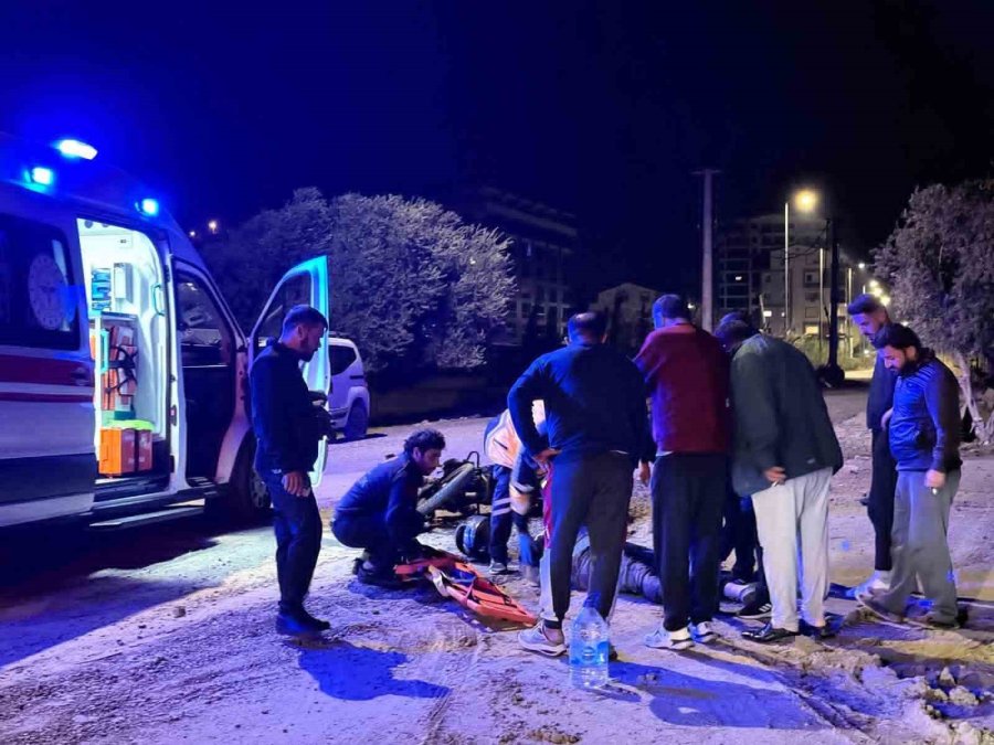 Direksiyon Hakimiyetini Kaybeden Alkollü Sürücü Yaralandı