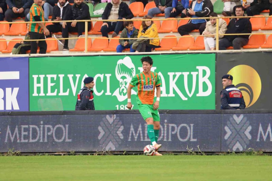 Trendyol Süper Lig: Corendon Alanyaspor: 2 - Fatih Karagümrük: 0 (maç Sonucu)