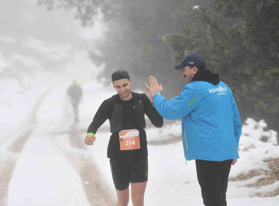 Antalya Ultra Maratonu, 41 Ülkeden Yüzlerce Sporcuyu Konyaaltı’nda Buluşturacak