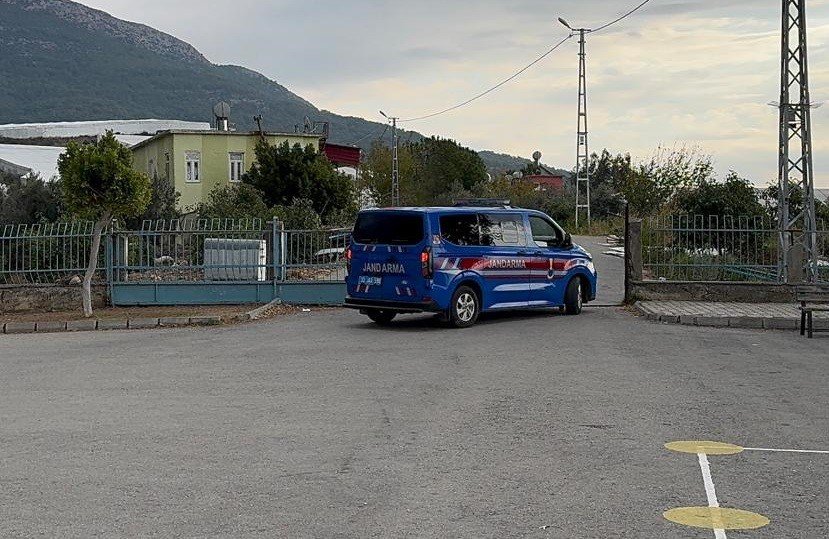 Okul Müdürünü Vuran Çocuğun Babası Da Gözaltına Alındı