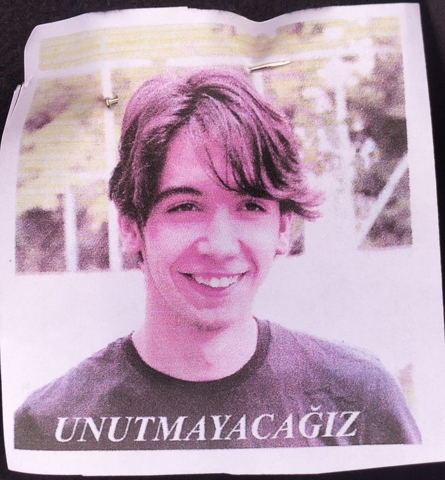 Kazada Hayatını Kaybeden Lise Öğrencisi Toprağa Verildi