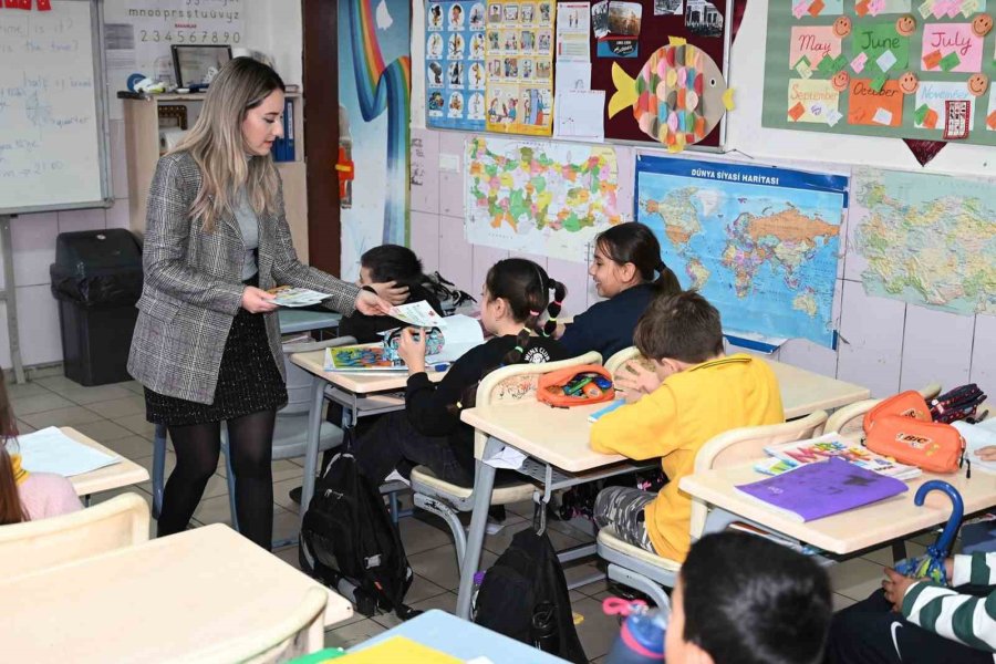 Çevre Dedektifi Maskot Kerem İş Başında