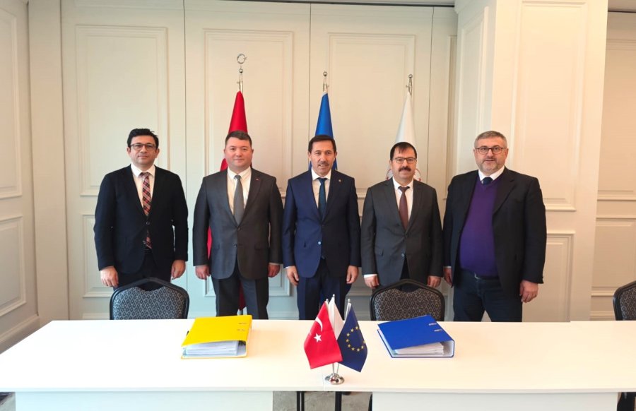 ’dirençli Karatay Projesi’nde İmzalar Atıldı