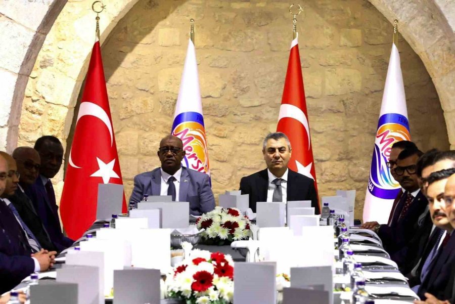 Mersin Uluslararası Limanı İle Port Sudan Arasında Kardeş Liman Mutabakatı İmzalandı