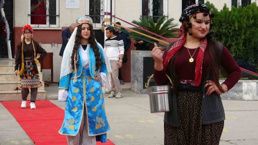 Mersin’de ’yörük Göçer Kültür Kalır’ Şöleni