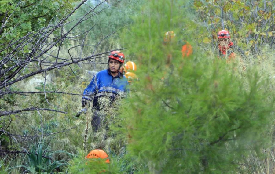Dağın Zirvesinde Mahsur Kalıp Çığlığını 4 Gün Sonra Duyurabilen Genç: "devletimden Allah Razı Olsun, Gelmeseler Ölecektim"