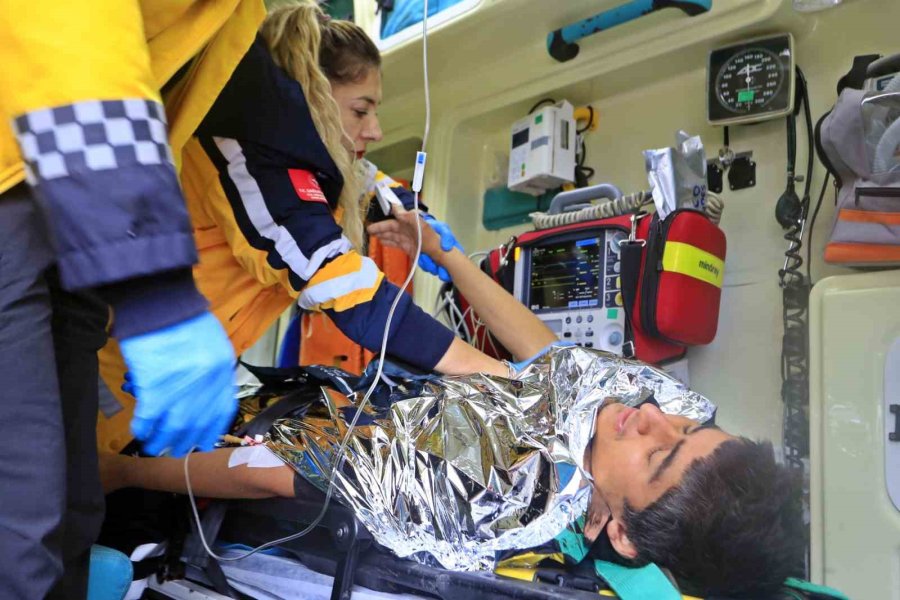 Dağın Zirvesinde Mahsur Kalıp Çığlığını 4 Gün Sonra Duyurabilen Genç: "devletimden Allah Razı Olsun, Gelmeseler Ölecektim"