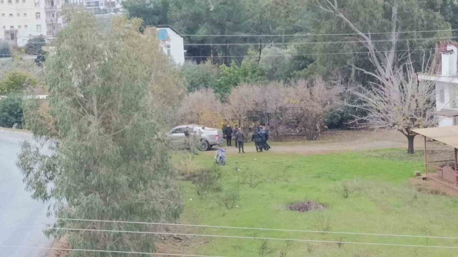 Tartıştığı Babasını Ve Yengesini Tabancayla Vurarak Ağır Yaraladı