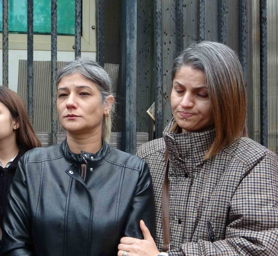 Hemşire Eşini Satırla Öldüren Kocaya Ağırlaştırılmış Müebbet