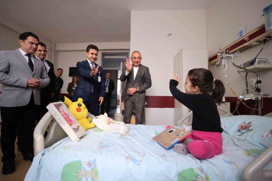 Başkan Kavuş Şivliliğe Çıkamayan Çocukları Unutmadı