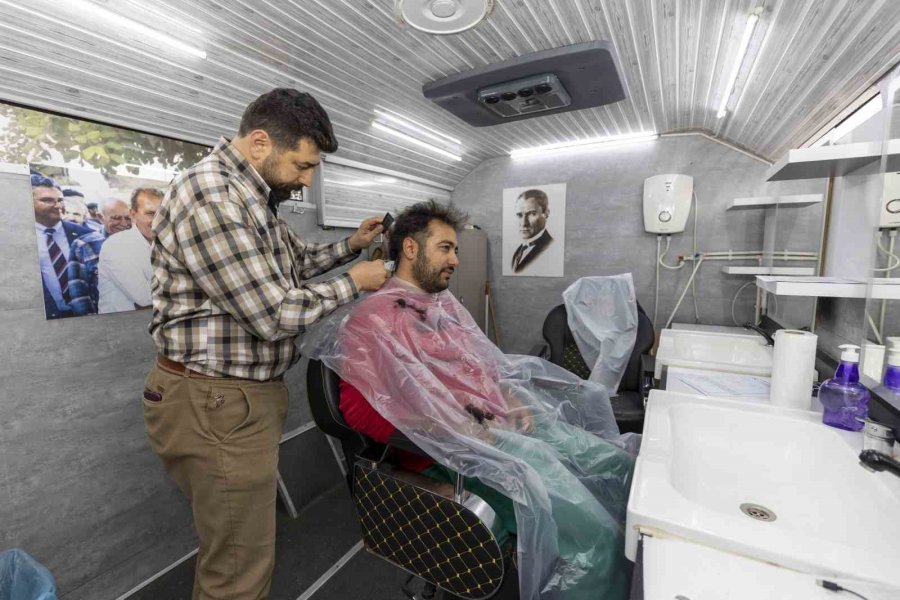 Kuaför Ayağa Geldi, Vatandaş Rahatladı