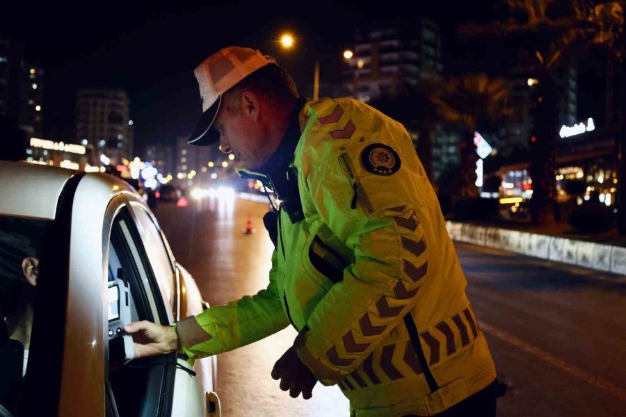 Mersin’de Günübirlik Ev Ve Eğlence Mekânlarına Denetim: 4 Milyon 472 Bin Tl Ceza Kesildi