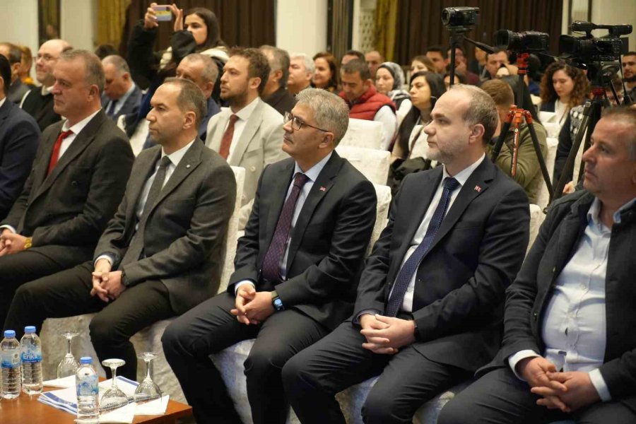 Niğde’de İklim Değişikliğiyle Mücadele İçin Yol Haritası Masaya Yatırıldı
