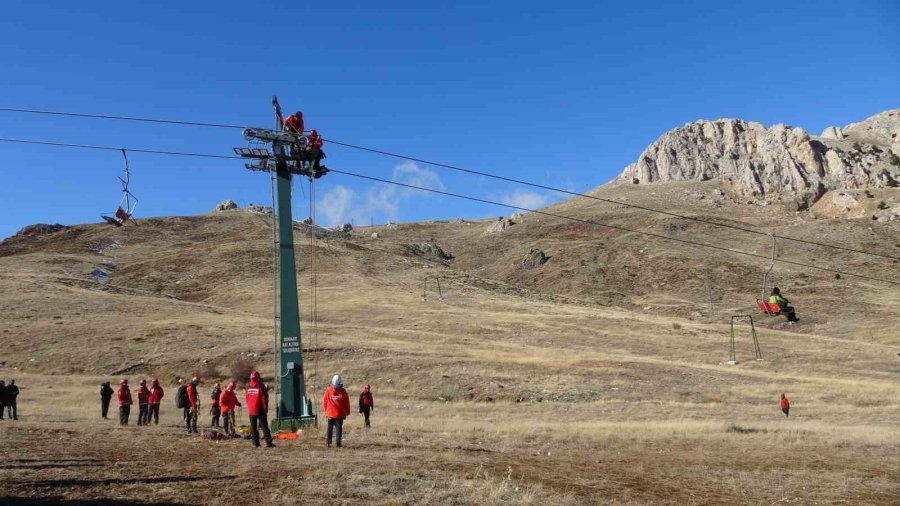 Antalya’da Gerçeği Aratmayan Teleferik Kurtarma Tatbikatı