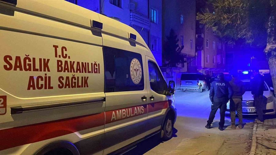 Karaman’da Bir Kişi Boşanma Aşamasındaki Karısını Öldürerek İntihar Etti