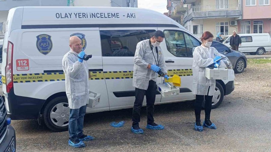 Kanser Hastası Yaşlı Adam Evinde Ölü Bulundu