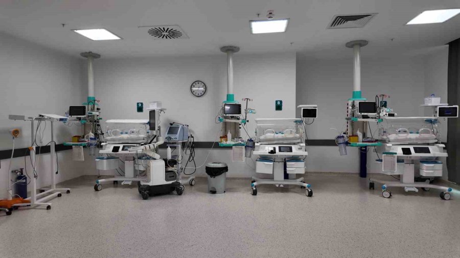 Niğde Eğitim Ve Araştırma Hastanesi’ne 15 Milyon Tl’lik Tıbbi Cihaz Bağışı