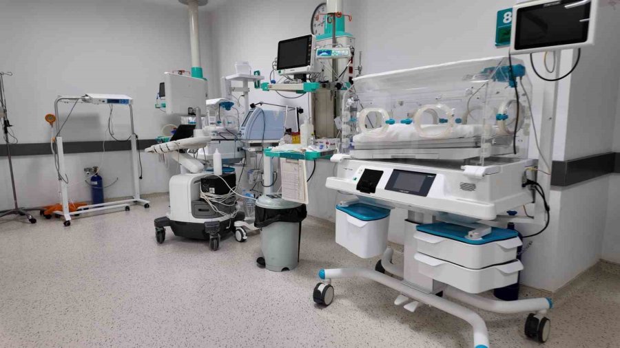 Niğde Eğitim Ve Araştırma Hastanesi’ne 15 Milyon Tl’lik Tıbbi Cihaz Bağışı