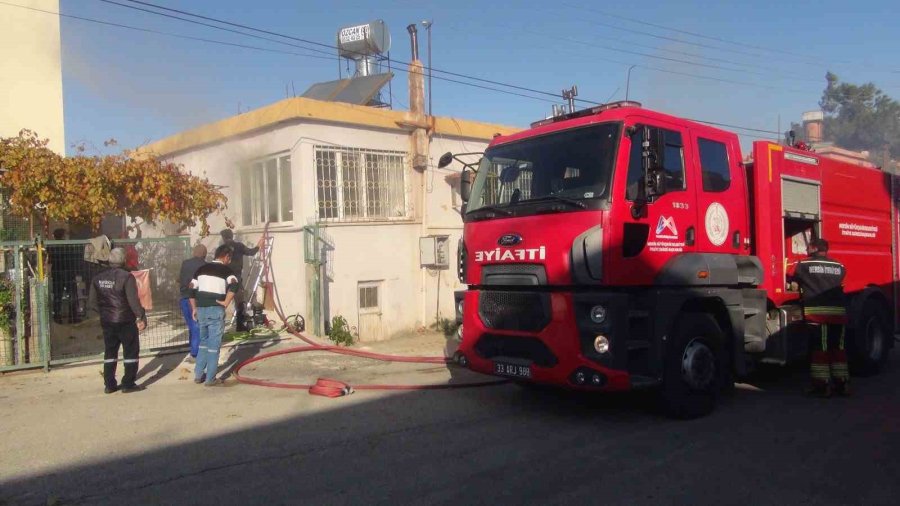 Mersin’de Acı Olay: Evde Çıkan Yangında 2 Çocuk Hayatını Kaybetti