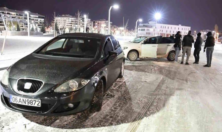 Drift Atan 2 Sürücüye 111 Bin Lira Ceza Kesildi