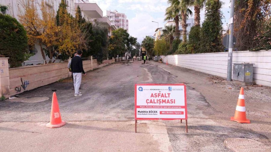 Asat’tan Konyaaltı’na Asfalt Seferberliği
