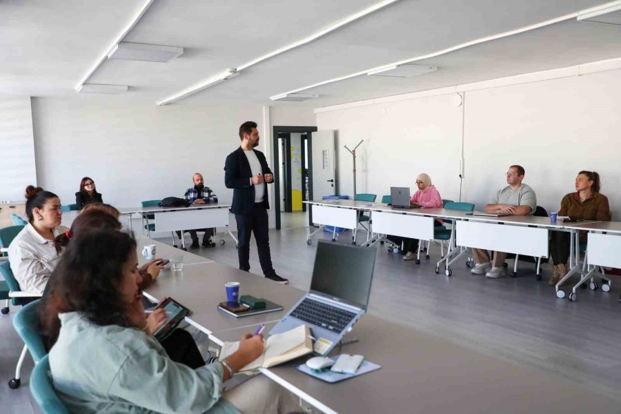 Hub Antalya Girişimcilik Merkezi’nden Girişimciliğe Tam Destek