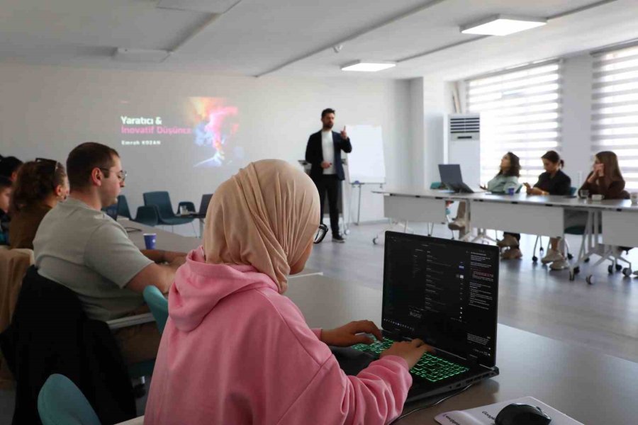 Hub Antalya Girişimcilik Merkezi’nden Girişimciliğe Tam Destek