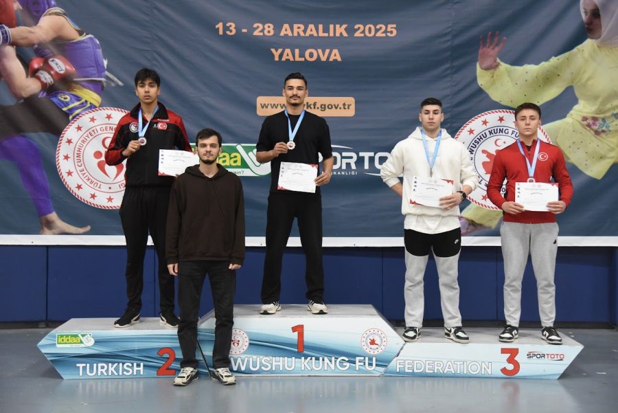 Niğdeli Sporcu Kutay Şimşek, Wushu Sanda Türkiye Şampiyonu Oldu