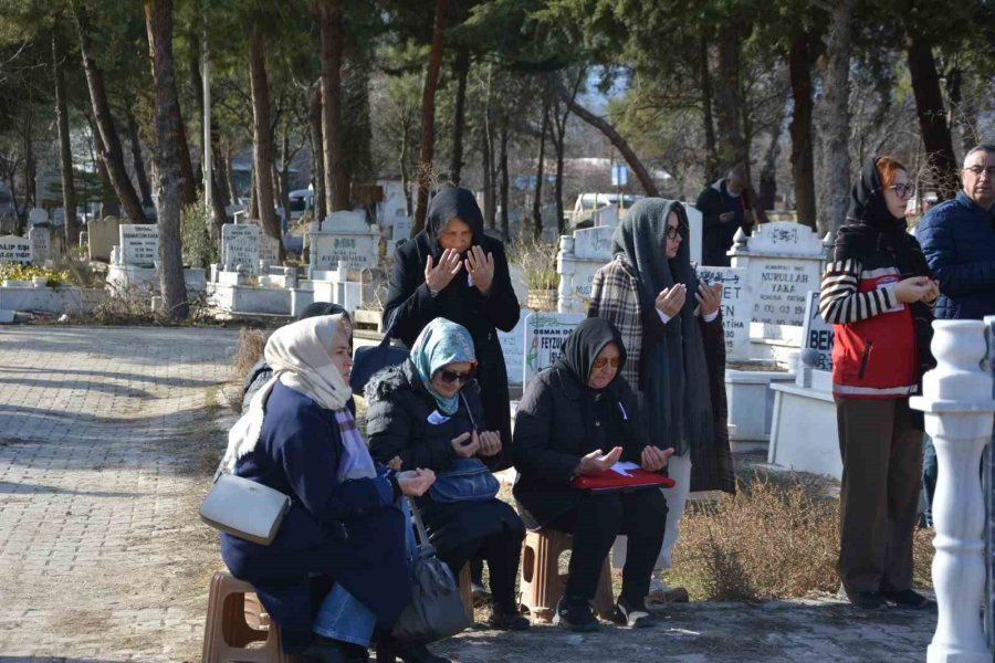 Kıbrıs Gazisi Emekli Astsubay Askeri Törenle Son Yolculuğuna Uğurlandı
