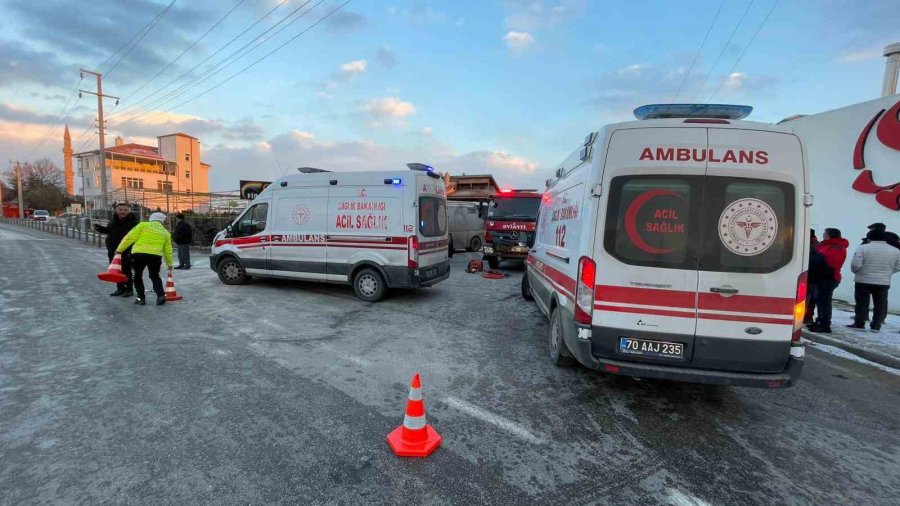 Karaman’da Kamyon Otomobile Çarptı: 2 Yaralı