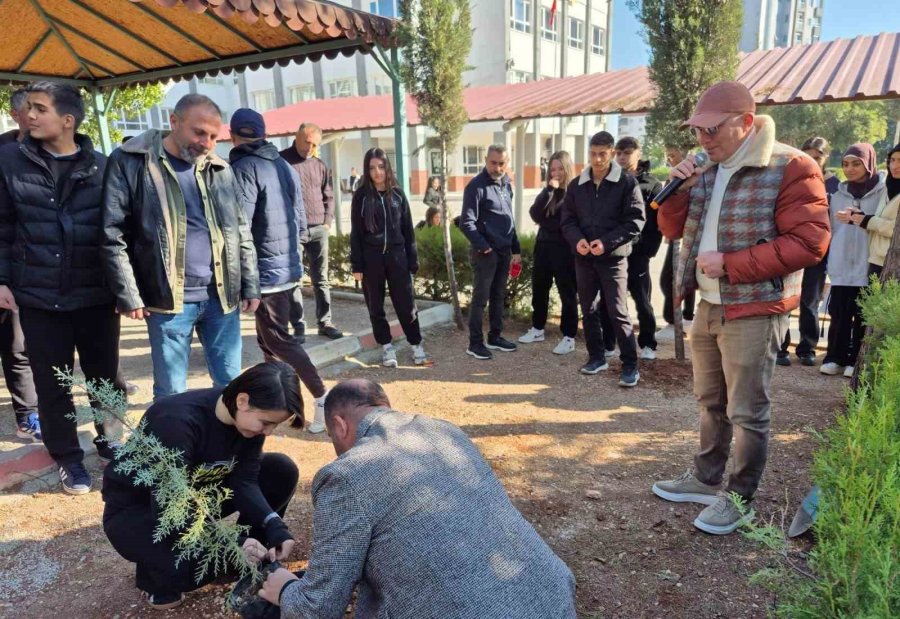 Nihal Erdem Anadolu Lisesinde ’yeşil Vatan’ Seferberliği