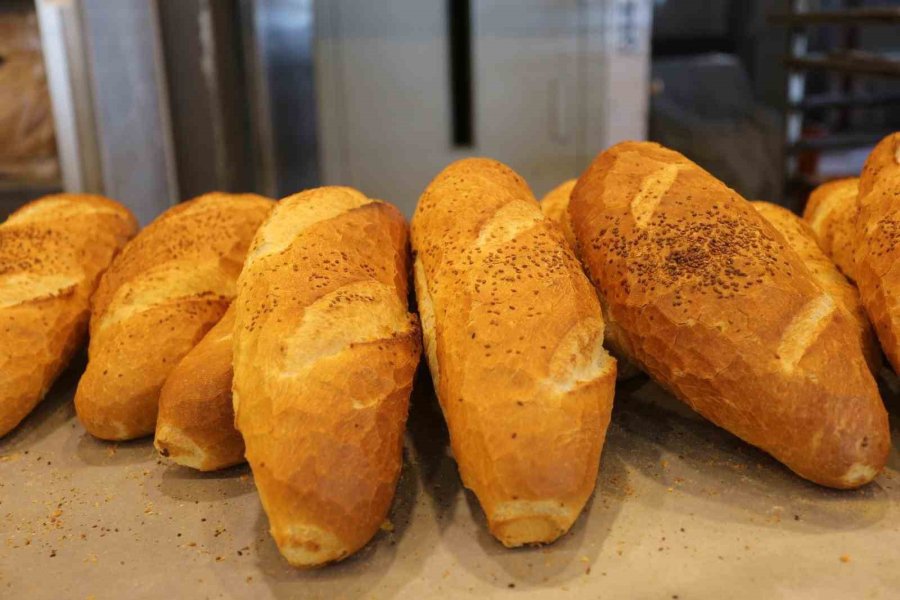 Yeni Yıl Öncesi Kepez’de Fırınlara Sıkı Denetim