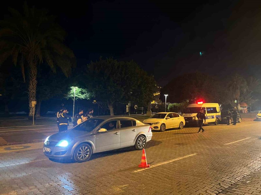 Alanya 2026’ya Coşkuyla Girdi