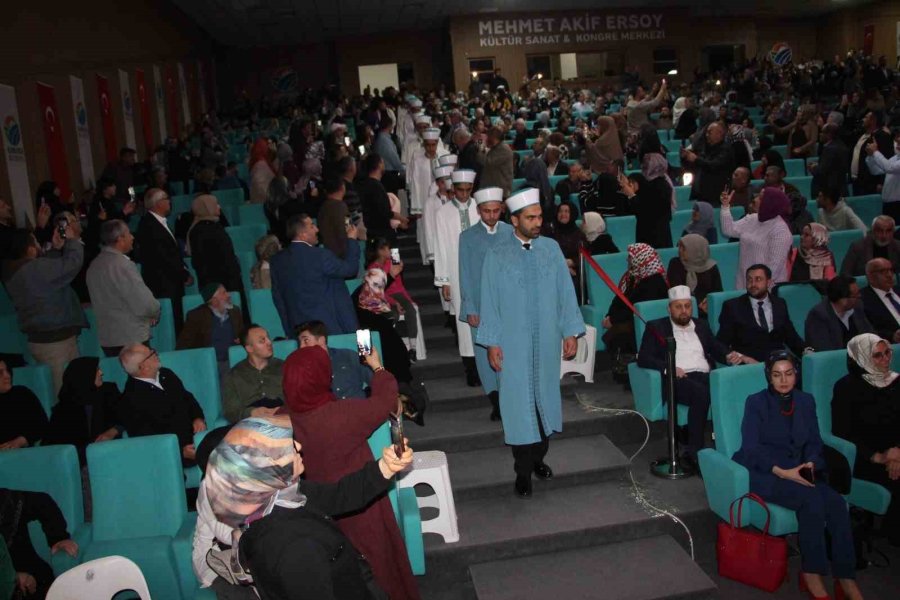 Antalya’da 27 Hafız İçin İcazet Töreni