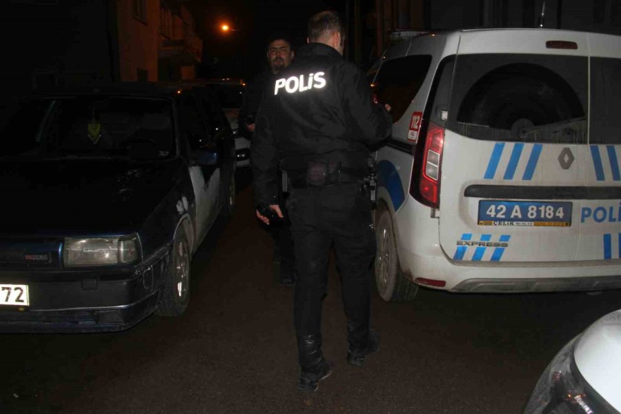 Beyşehir’de Yeni Yılın İlk Kavgasında 5 Kişi Yaralandı