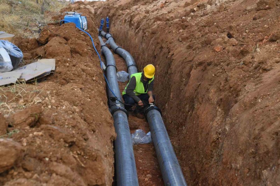 Konya Büyükşehir’den 282 Kilometre Yeni Su Ve Kanalizasyon Şebekesi