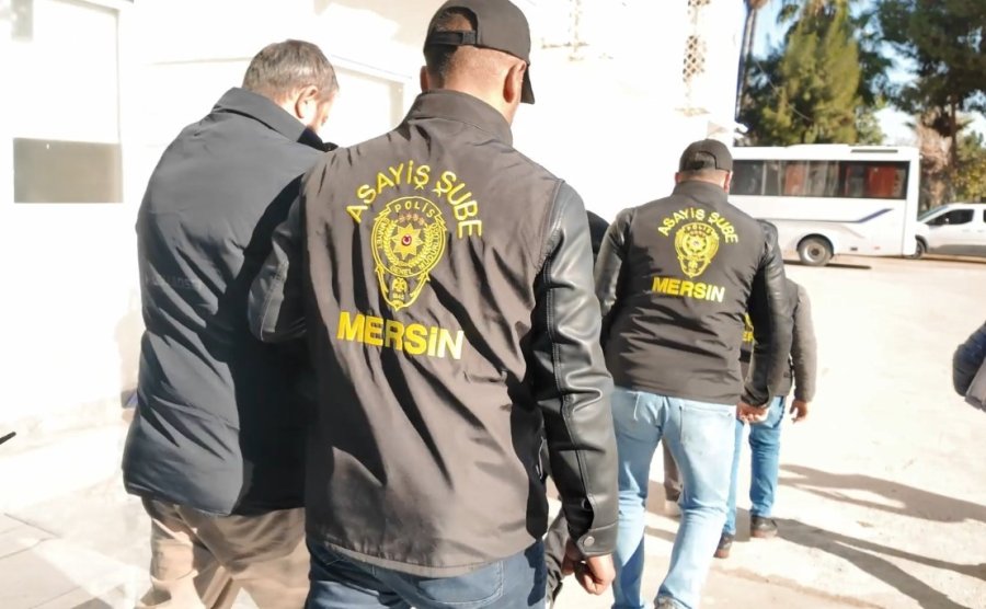 Mersinde 1 Milyar 180 Milyonluk "change Araç" Çetesine Operasyon: 14 Tutuklama