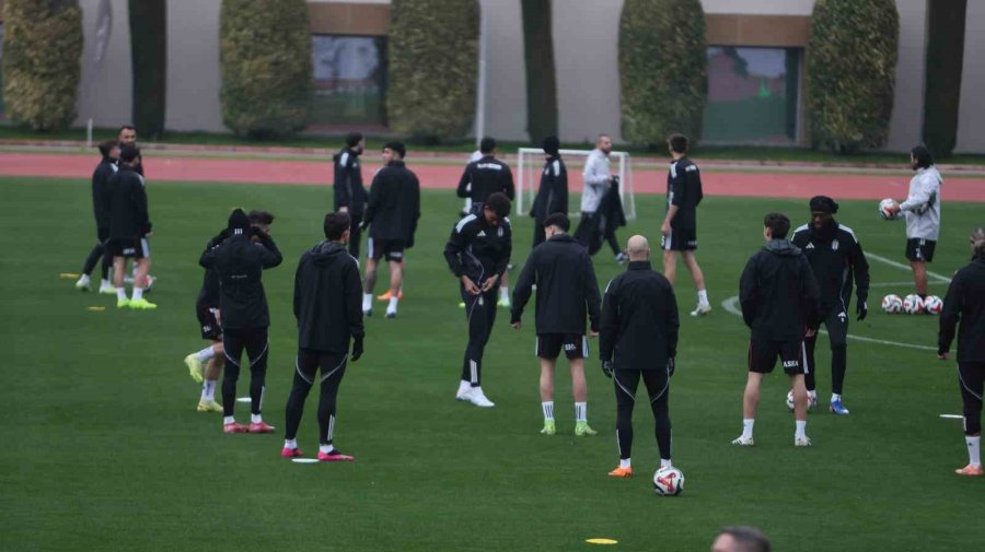 Beşiktaş, Devre Arası Çalışmalarını Antalya’da Sürdürüyor