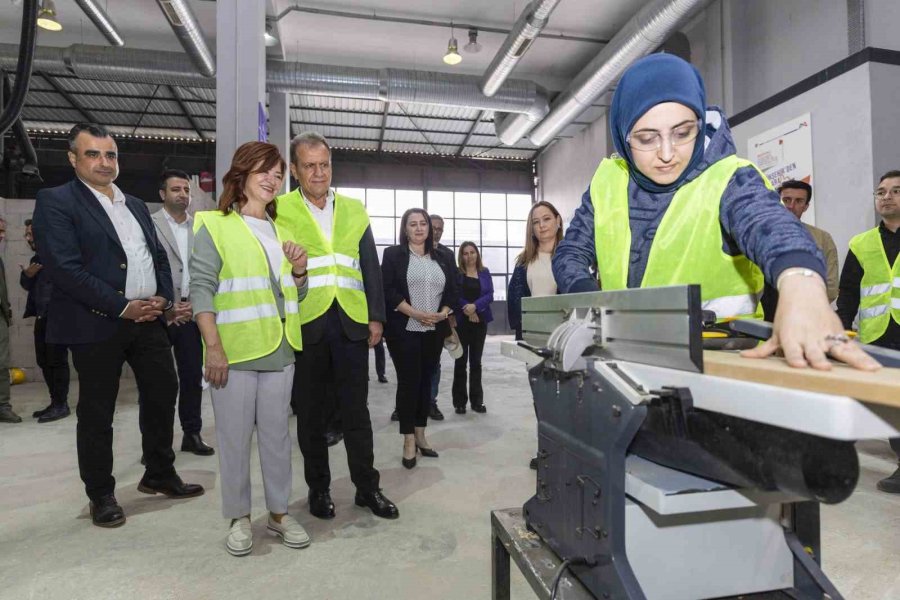 Mersin Büyükşehir Belediyesi, Sosyal Belediyecilikte Örnek Oldu