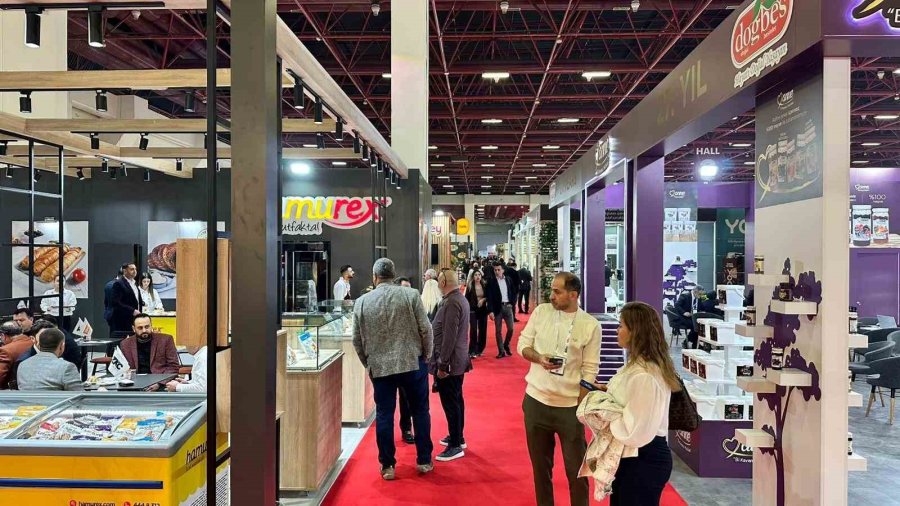 Anfaş’ta İki Fuar Tek Çatı Altında Aynı Anda Kapılarını Açtı