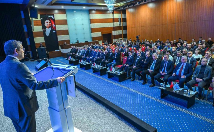 Antalya’da Kentsel Dönüşüm Masaya Yatırıldı