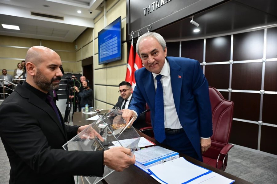 Kocagöz’den Mecliste Güçlü Türkiye Vurgusu