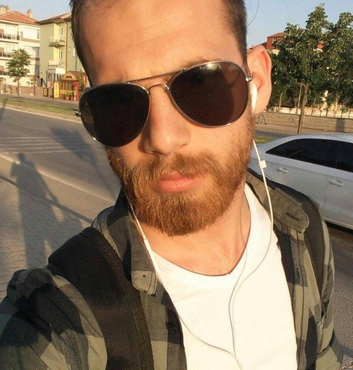 Silahla Vurulan Baba Ve 3 Oğlundan Biri Hayatını Kaybetti: Saldırı Anı Kameraya Yansıdı