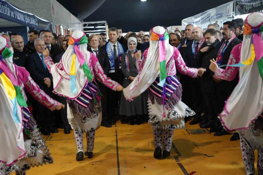 Milli Eğitim Bakanı Tekin: "türkiye Cumhuriyeti’nin En Önemli Mihenk Taşlarından Biri Erzurum’dur"
