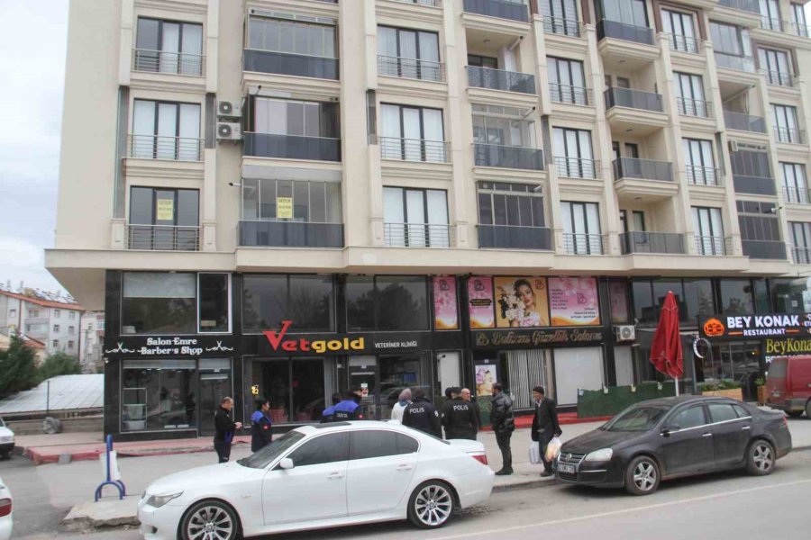 Beyşehir Şiddetli Fırtınaya Teslim Oldu