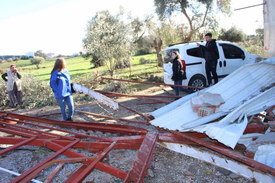 Manavgat’ta Hortumdan Zarar Gören Bölgelerde Hasar Tespit Çalışması Yapıldı