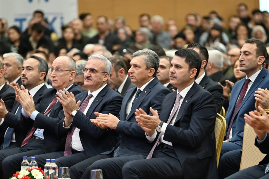 Yüzyılın Konut Projesi Kapsamında Antalya’da Kura Heyecanı: 13 Bin 213 Konut İçin Çekiliş Yapıldı